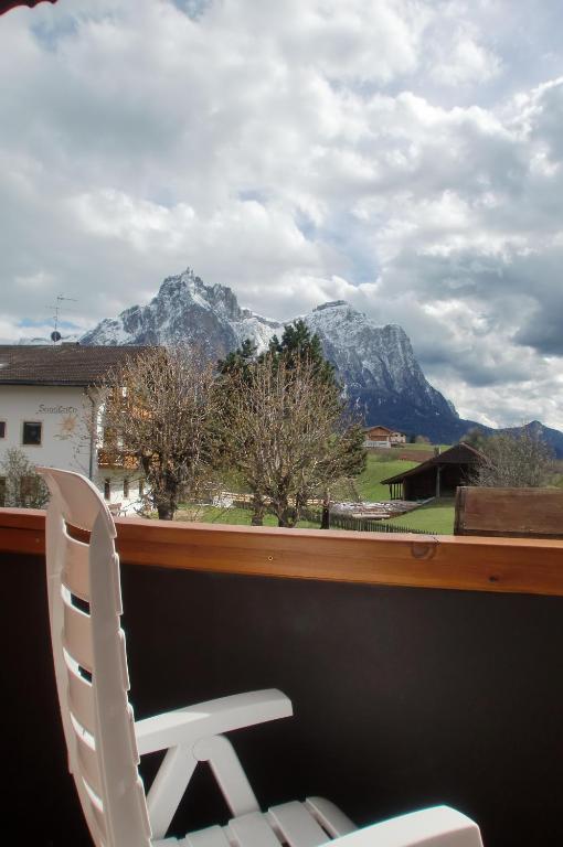 Hotel Viktoria Castelrotto Ruang foto