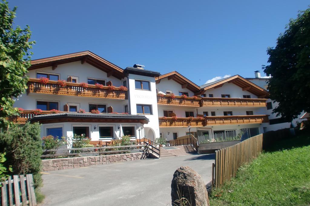 Hotel Viktoria Castelrotto Bagian luar foto